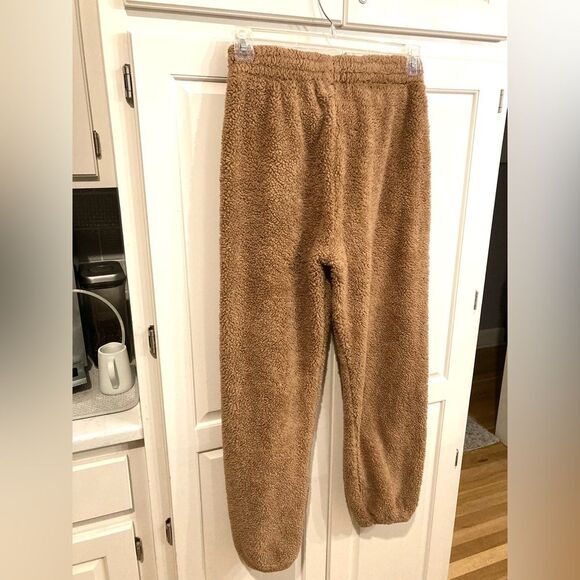 Aerie Teddy Fluffy Camel Tan Pull On Jogger Pants Zipper Pockets Size Medium - Picture 7 of 10